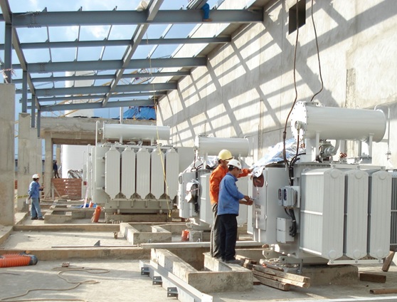 Lắp đặt tủ phân phối trong trạm biến áp